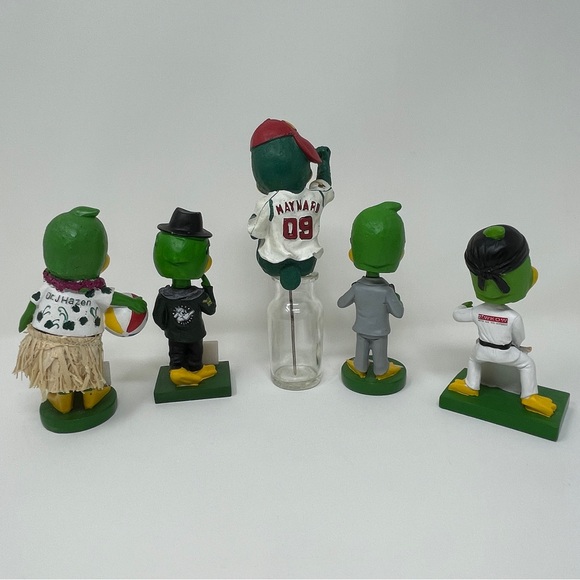 Bobblehead Maynard’s Mallard Set of 5 Desk Decor 2013 - Picture 9 of 15